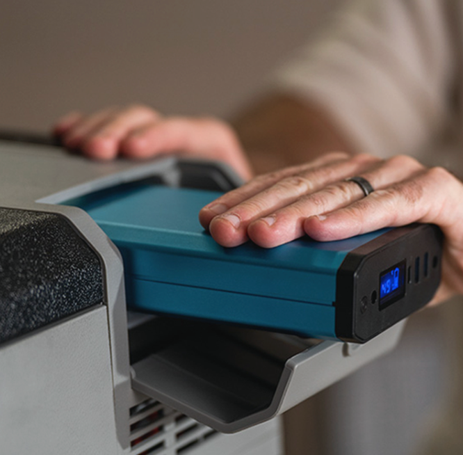 Lucas 🌤Solar Cooler | P50L (50 Litros)